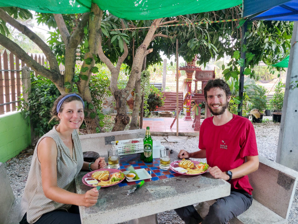 Johanna & Armand eating a fish and chips in Sai Ngam