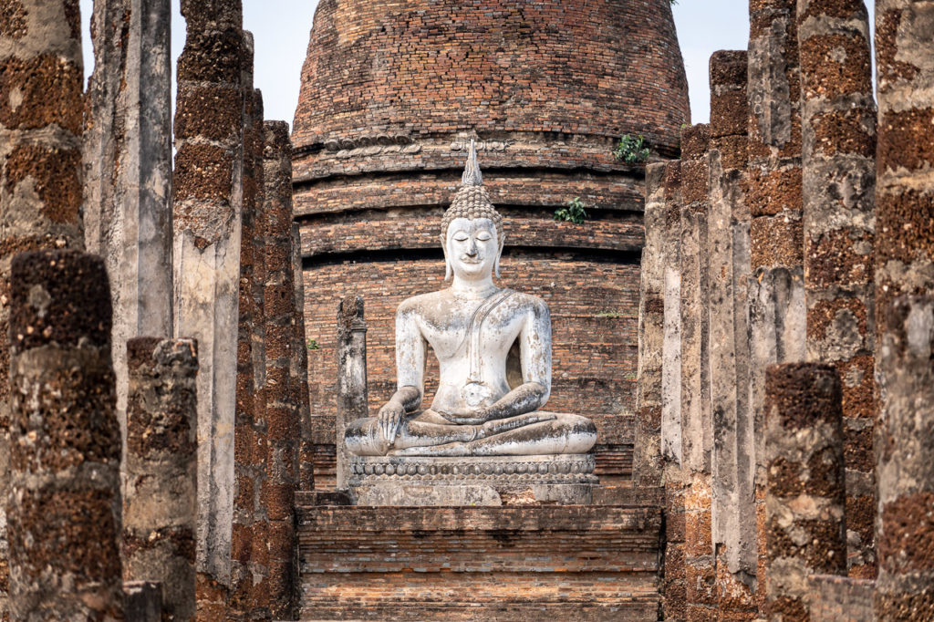 Seated Buddha image, Wat Sa Si, Sukhothai Historical Park