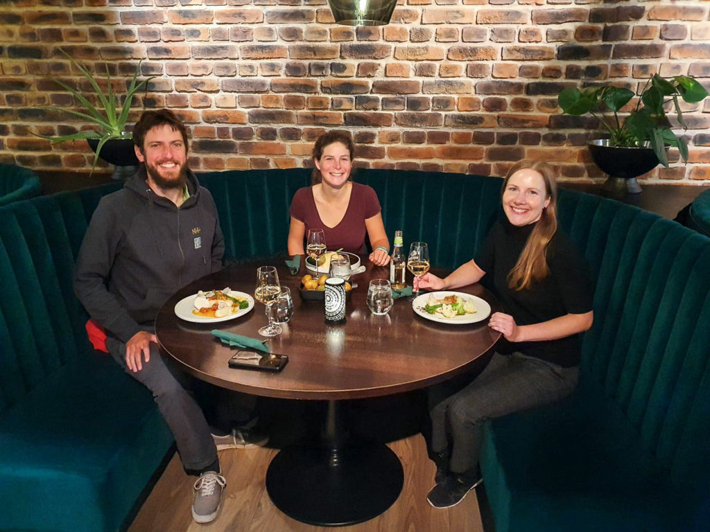 Armand, Johanna & Åsne at 64 Grader Nord, Rørvik